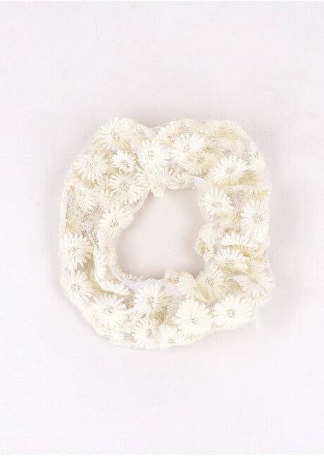 Scrunchie mesh flores sold by Shasa