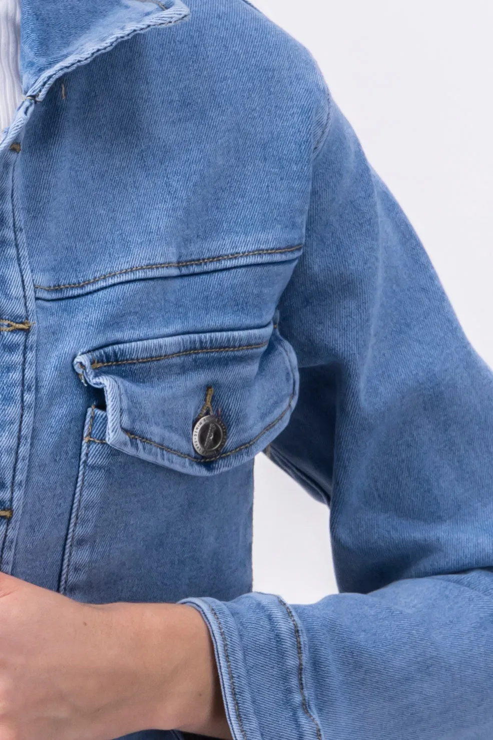 Chamarra cropped de mezclilla sold by Shasa product image thumbnail 5