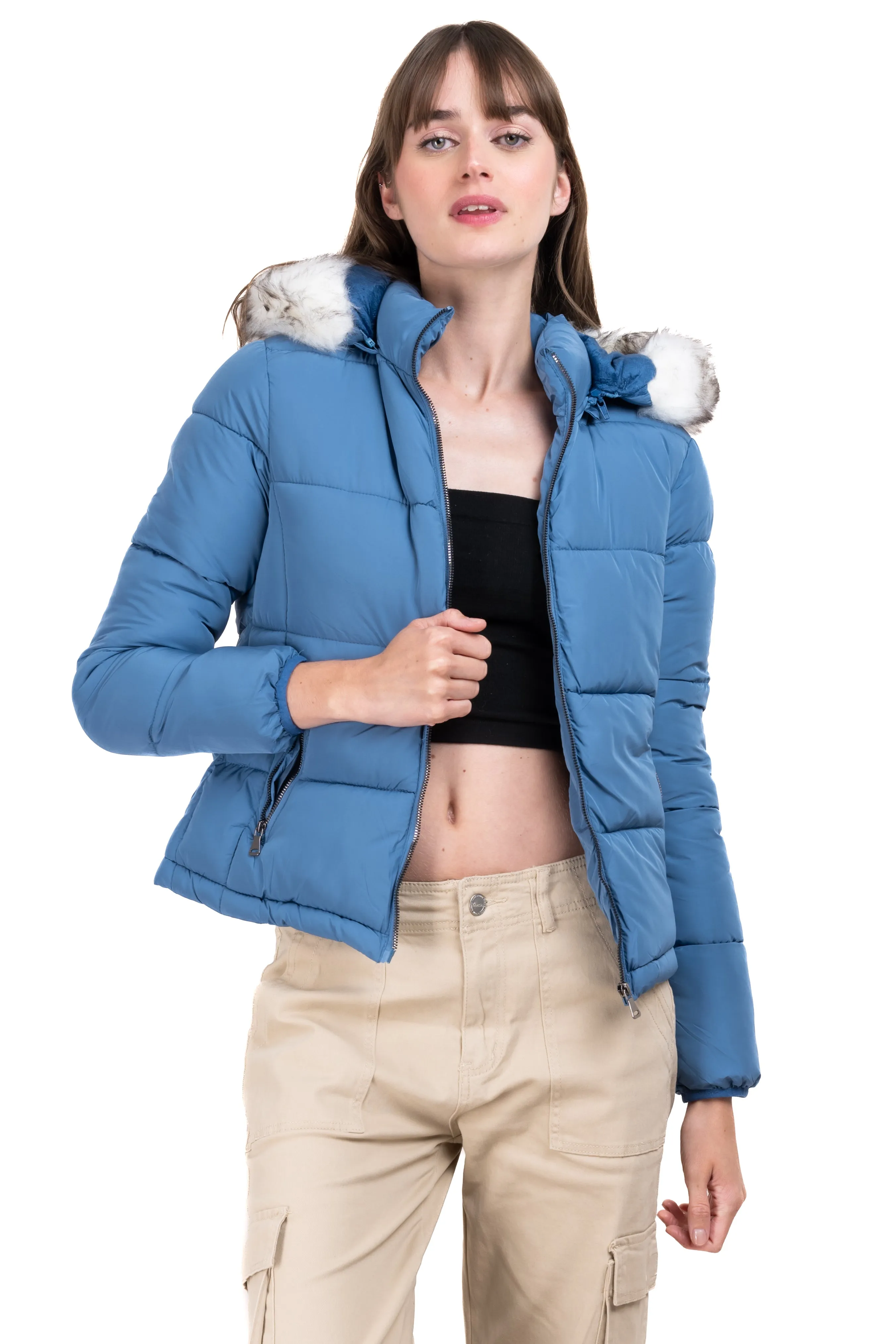 Chamarra capitonada gorro peluche sold by Shasa