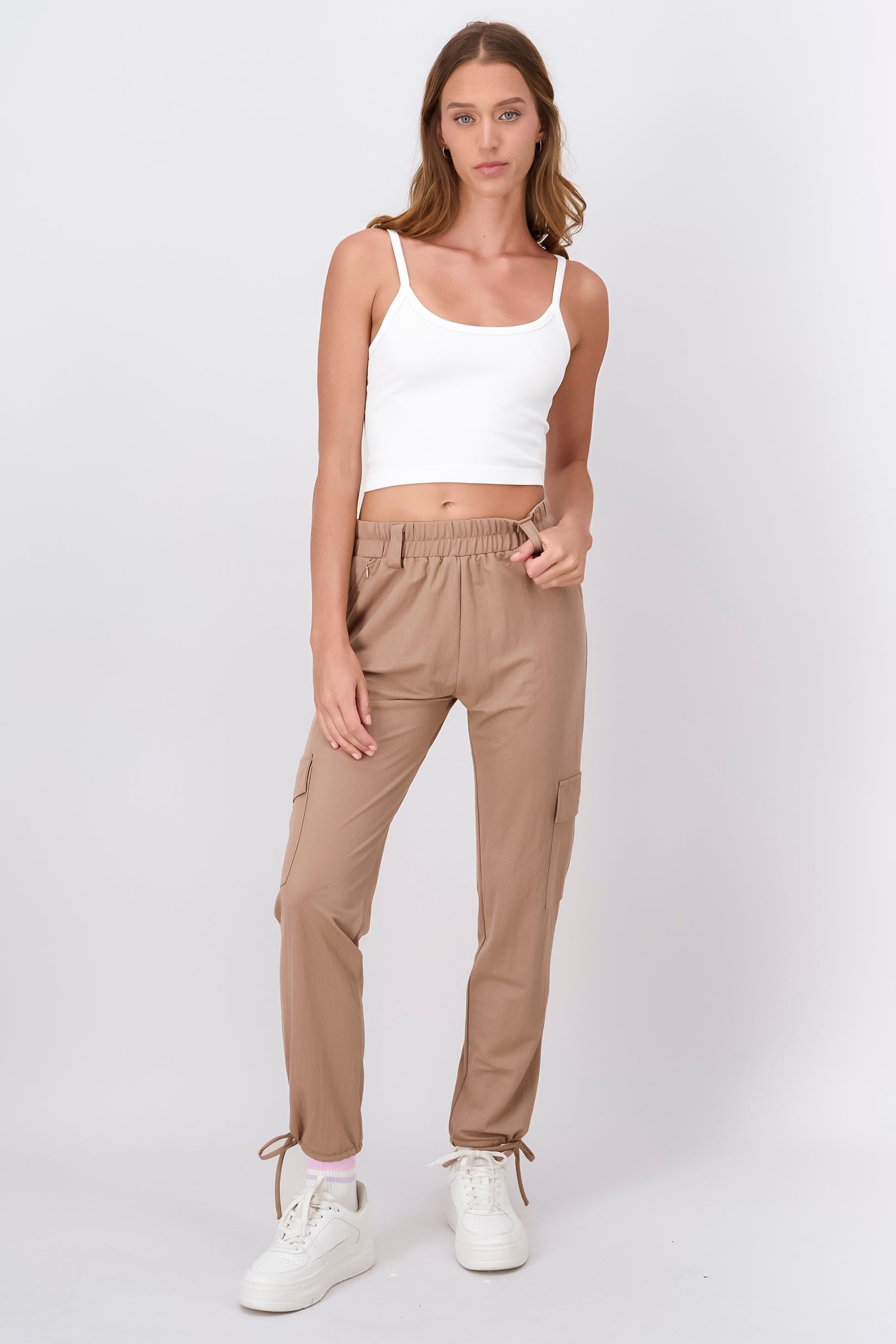 Jogger Bolsas Cargo sold by Shasa