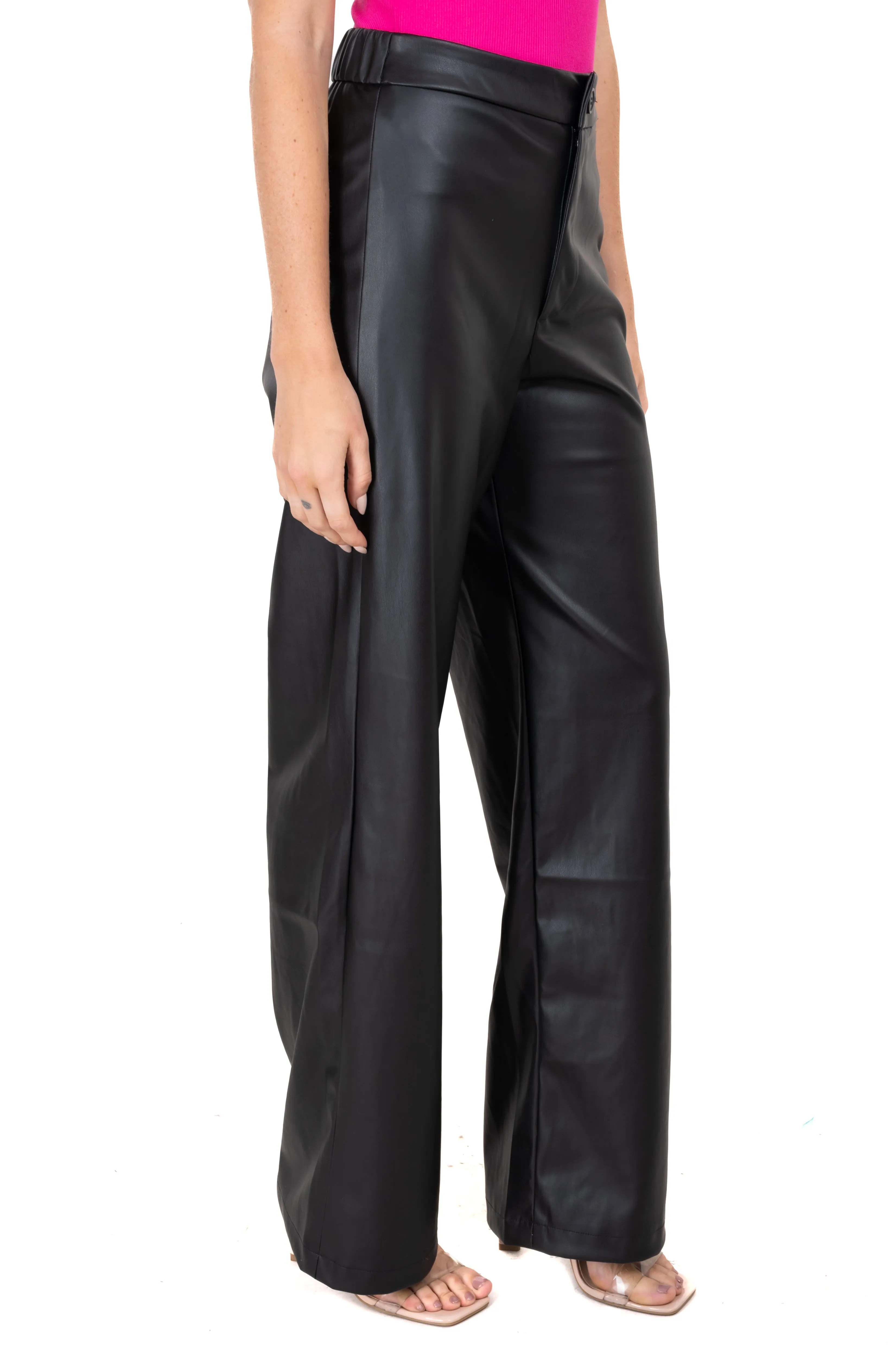 Pantalón straight efecto piel liso sold by Shasa product image thumbnail 3