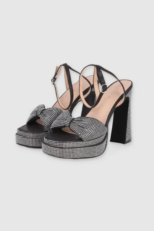 Tacón Plataforma Moño Brillos sold by Shasa