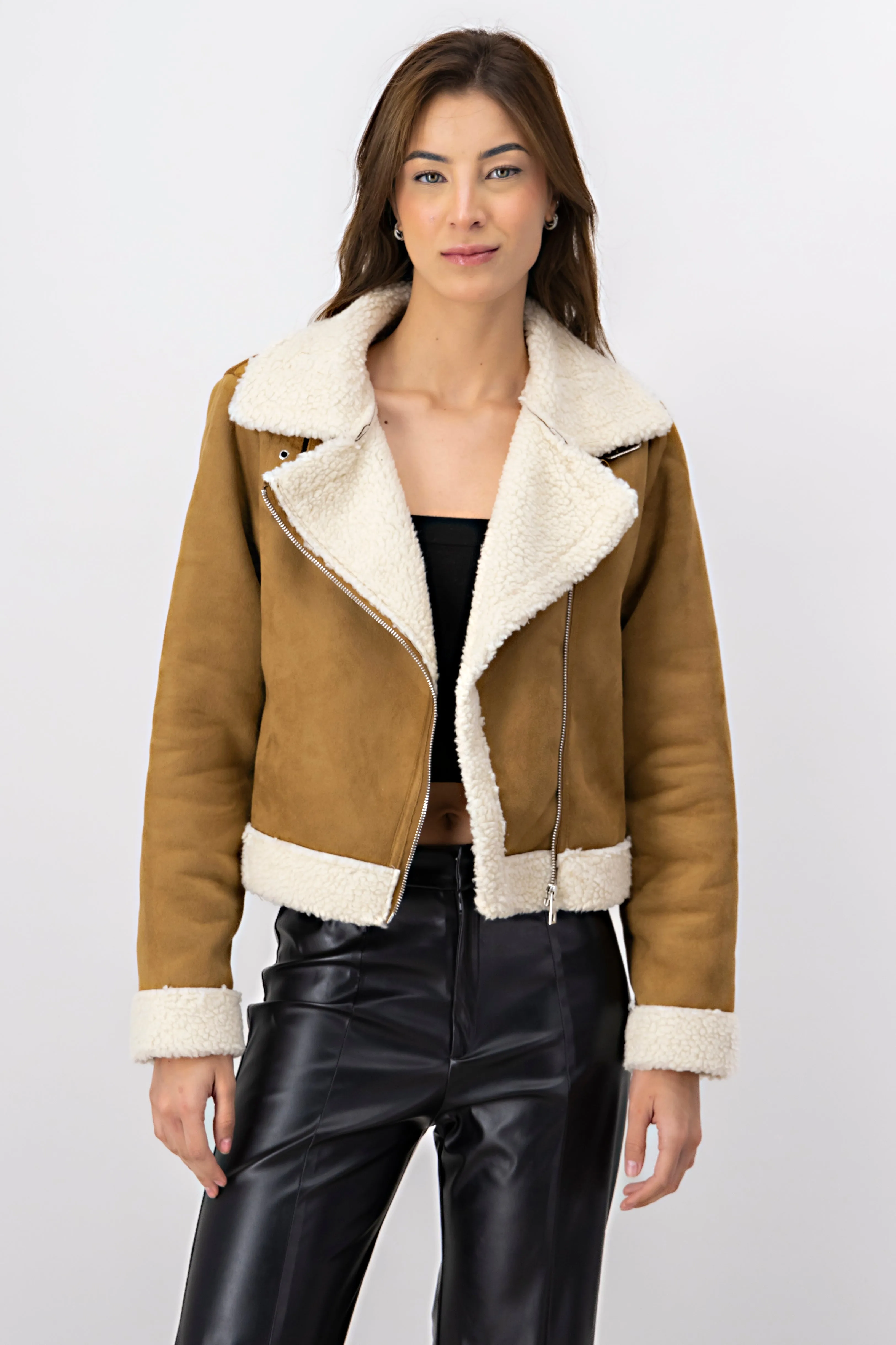 Chamarra tipo aviador cuello borego sold by Shasa