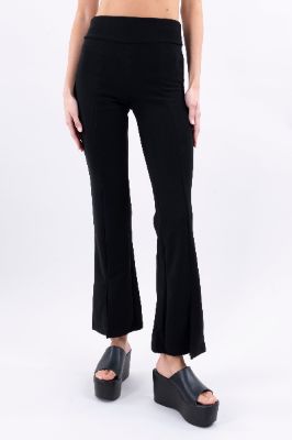 Pantalón flared aberturas frontales sold by Shasa