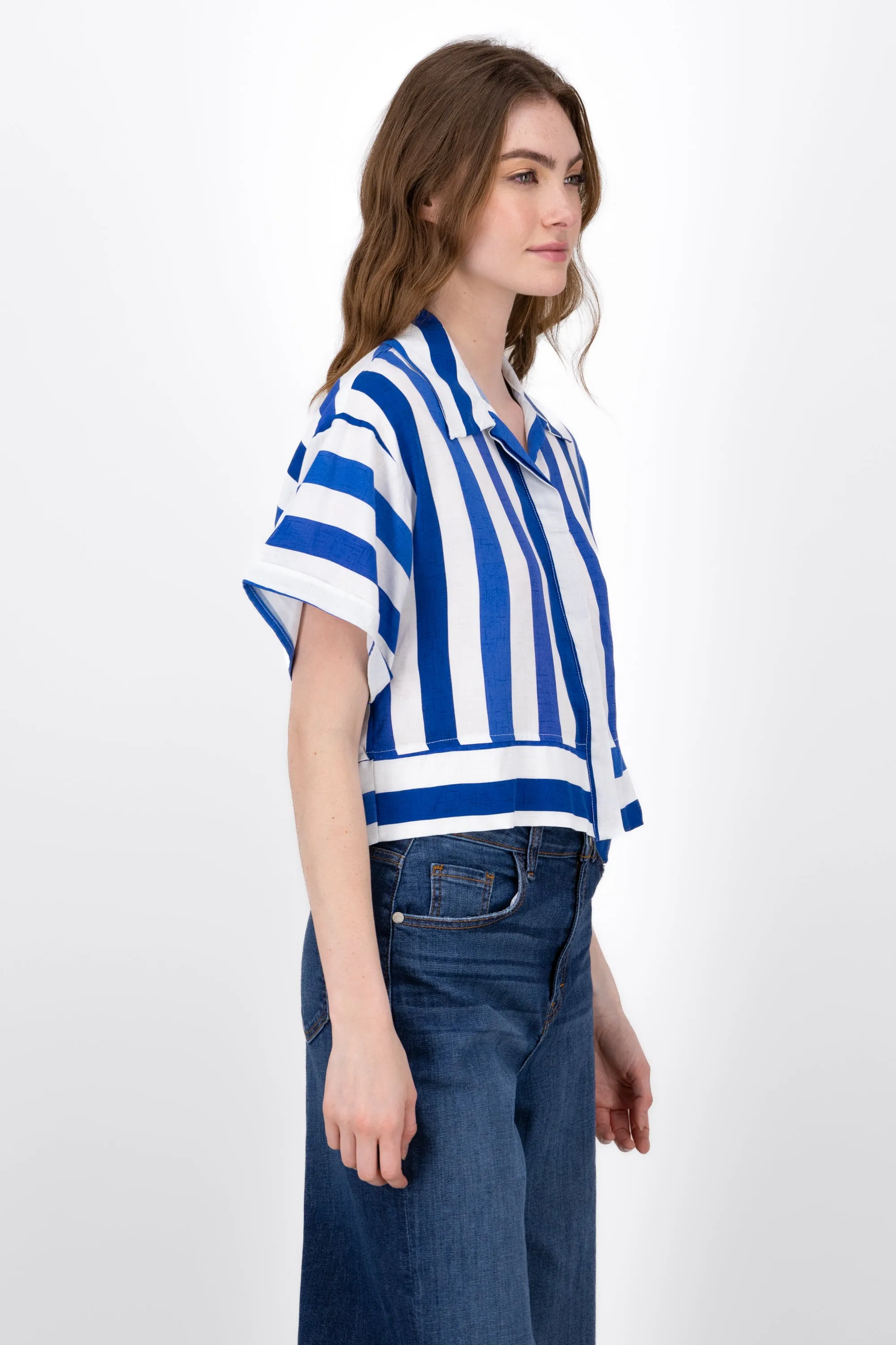 Camisa Crop Rayas sold by Shasa product image thumbnail 3