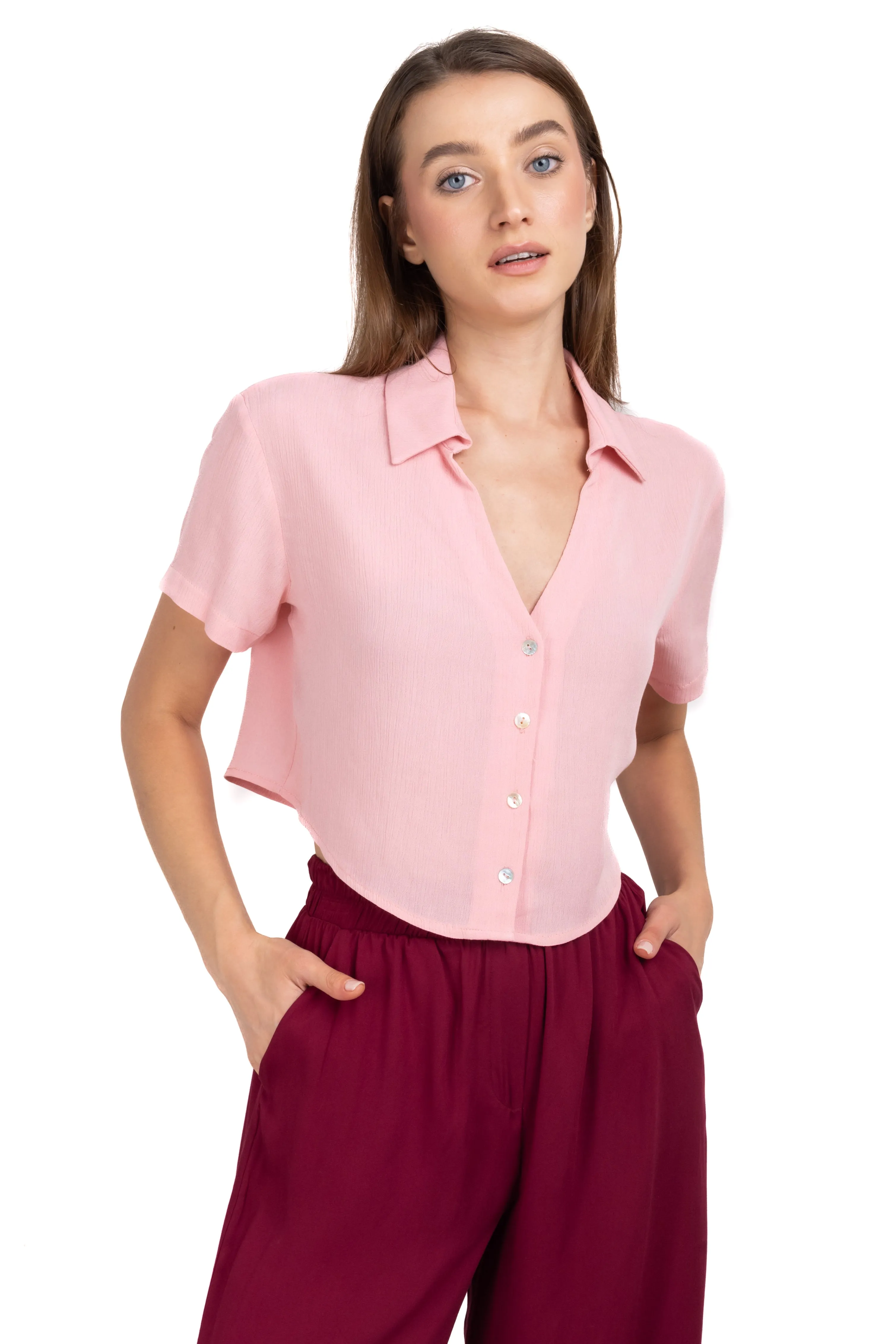 Camisa crop amplia manga corta sold by Shasa product image thumbnail 2