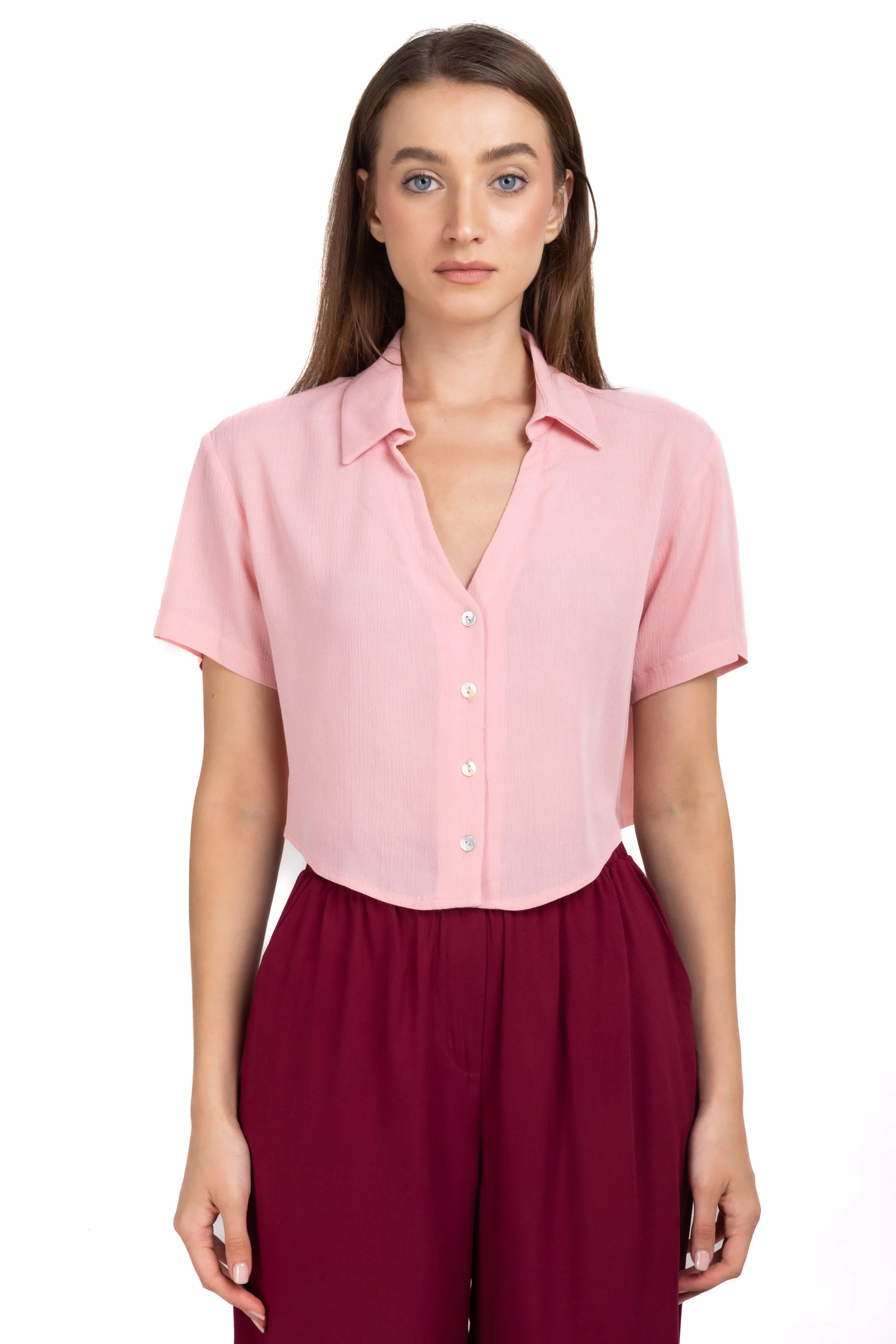 Camisa crop amplia manga corta sold by Shasa