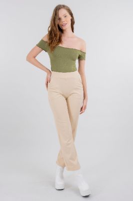 Pantalon pre resorte bolsas sold by Shasa
