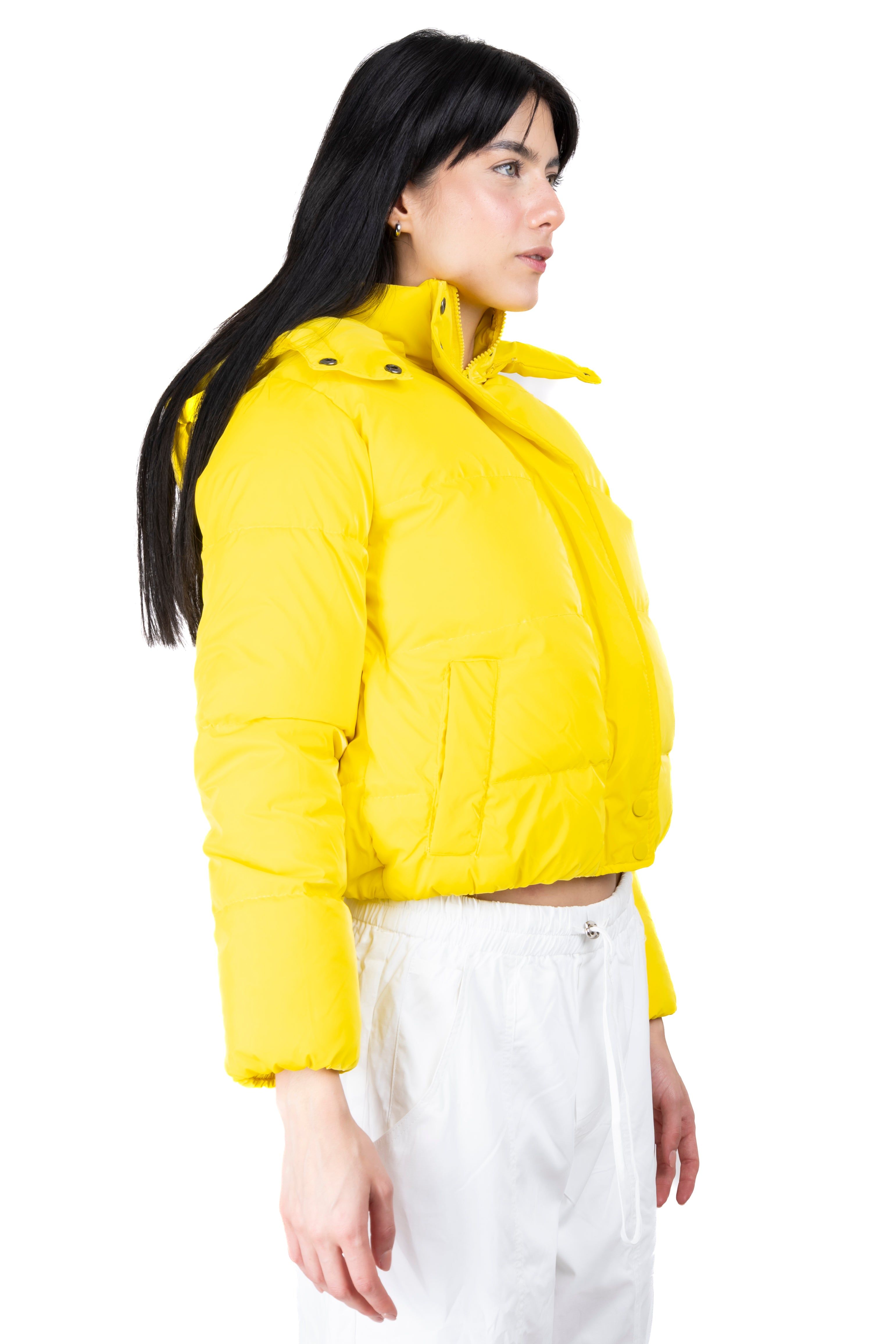 Chamarra crop puffer velvet sold by Shasa product image thumbnail 3