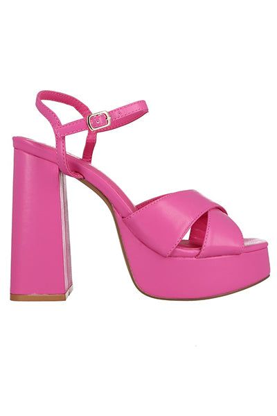 Tacón plataforma tiras cruzadas sold by Shasa