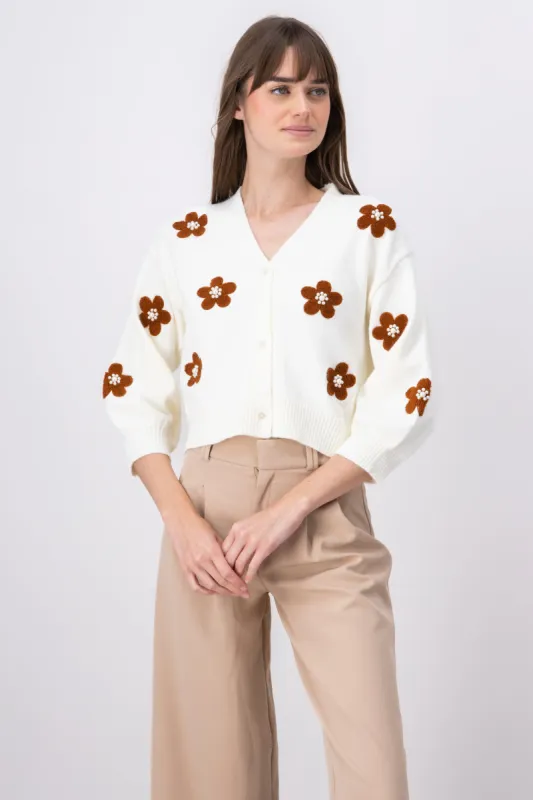 Cárdigan flores perlas sold by Shasa