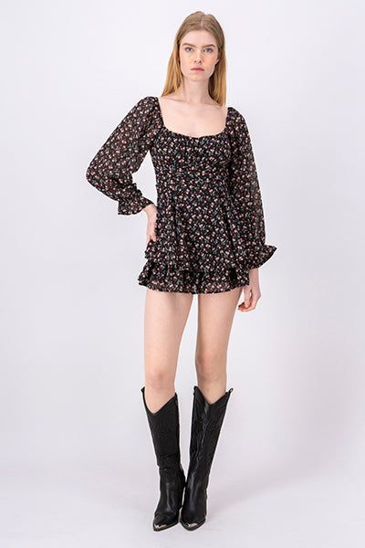 Romper flores manga larga sold by Shasa