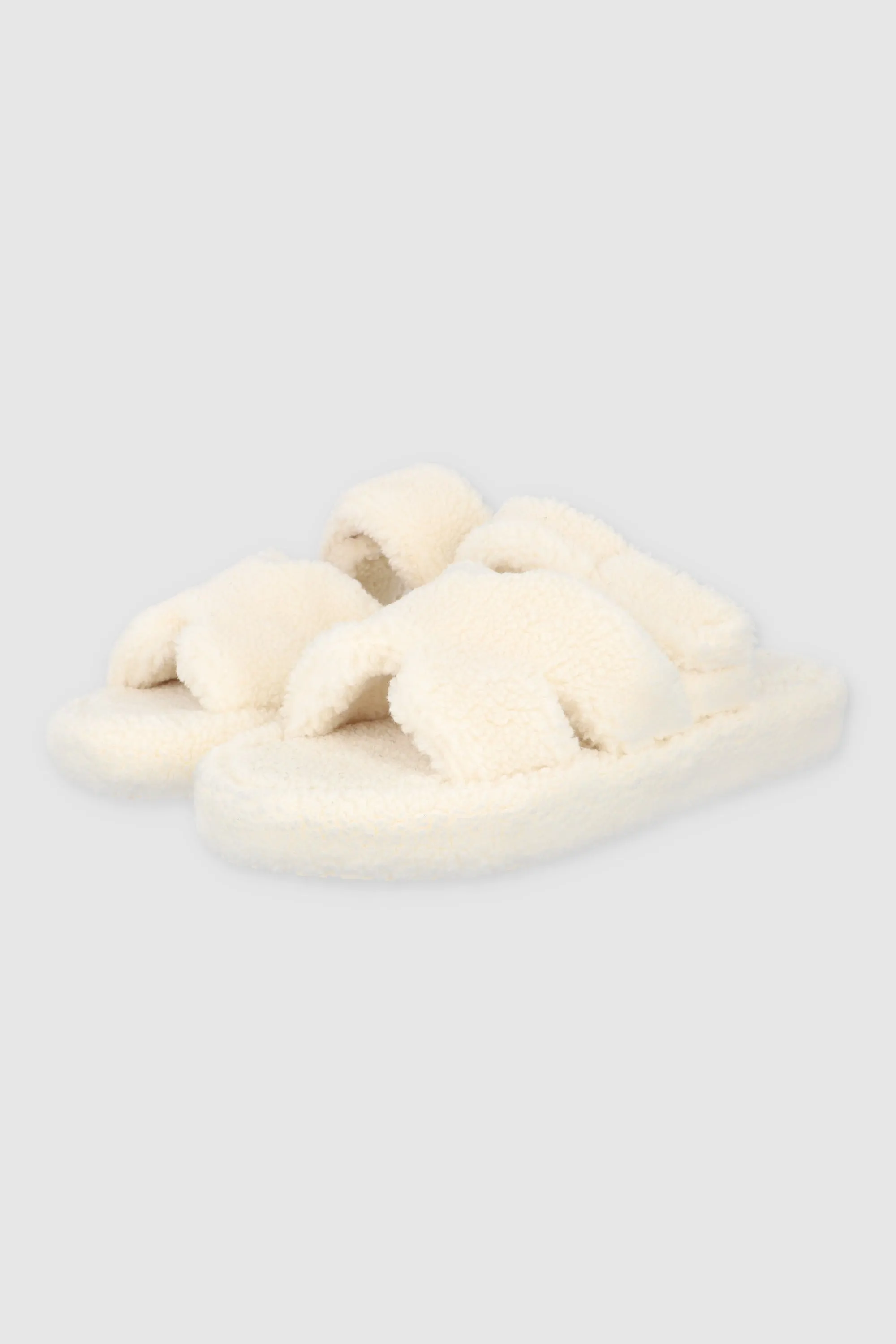 Sandalia tache teddy sold by Shasa