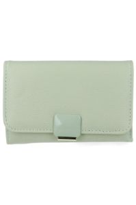 Cartera mini efecto piel sold by Shasa