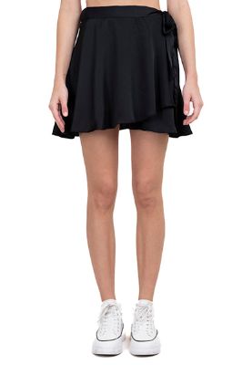 Falda mini satinada moño sold by Shasa