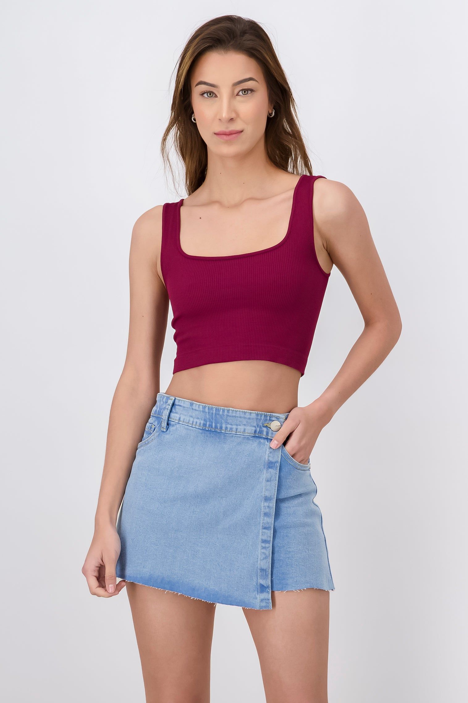 Top Crop Escote Cuadrado sold by Shasa