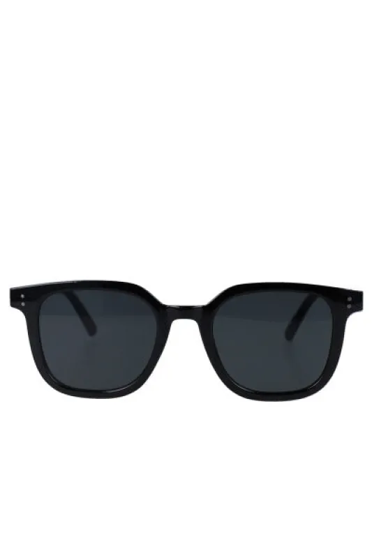 Lentes sol cuadrados micas tintadas sold by Shasa
