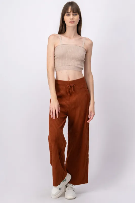 Pantalón tejido textura acanalada sold by Shasa