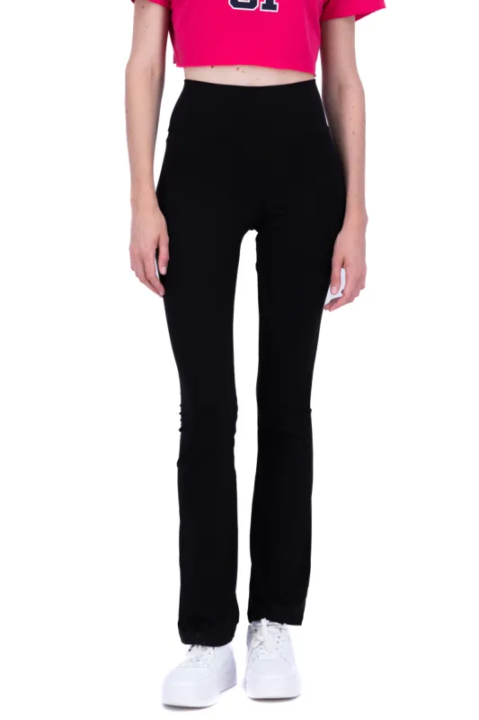 Pantalon cintura alta liso sold by Shasa