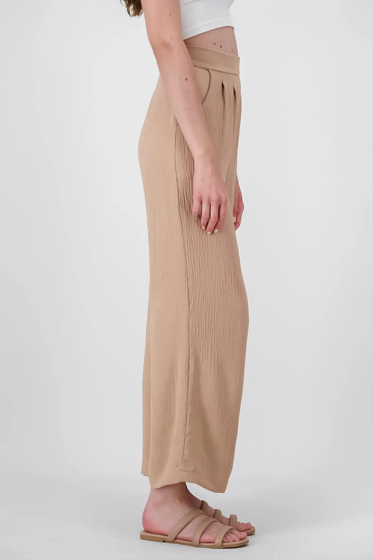 Pantalon amplio pinzas sold by Shasa product image thumbnail 3