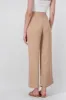 Pantalon amplio pinzas sold by Shasa