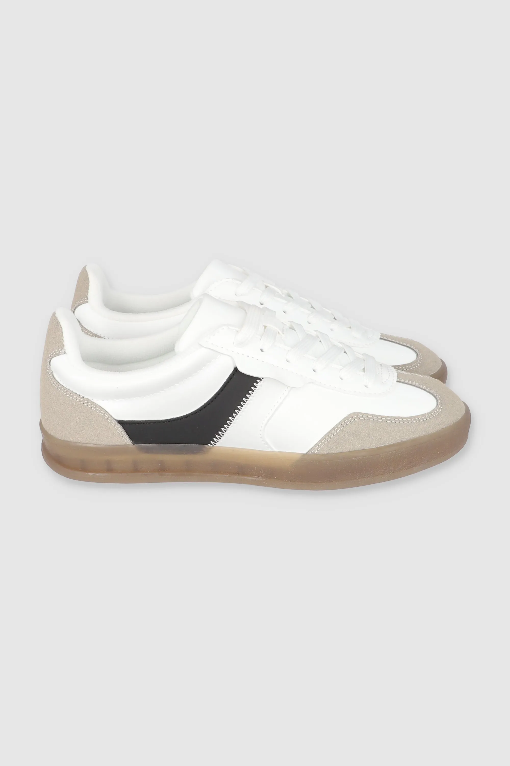 Tenis retro pu linea sold by Shasa product image thumbnail 4