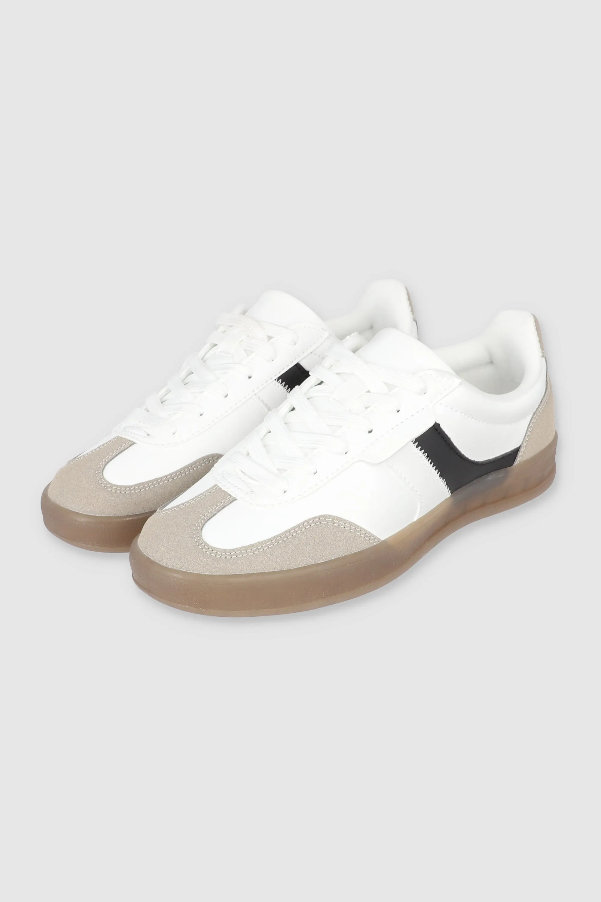 Tenis retro pu linea sold by Shasa product image thumbnail 2