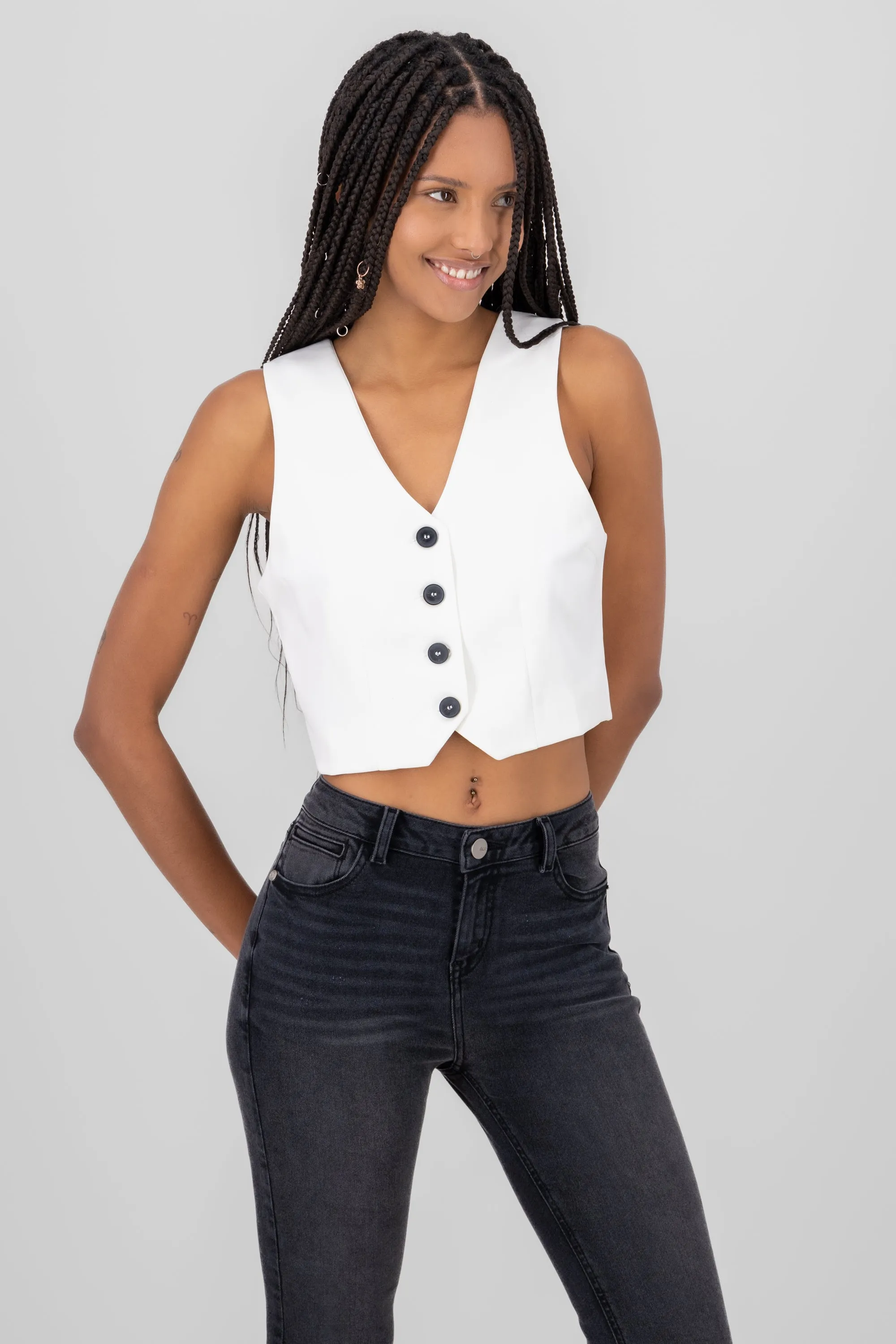 Chaleco corto liso sold by Shasa product image thumbnail 2