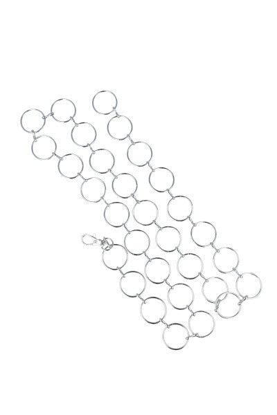 Cinturón cadena aros sold by Shasa