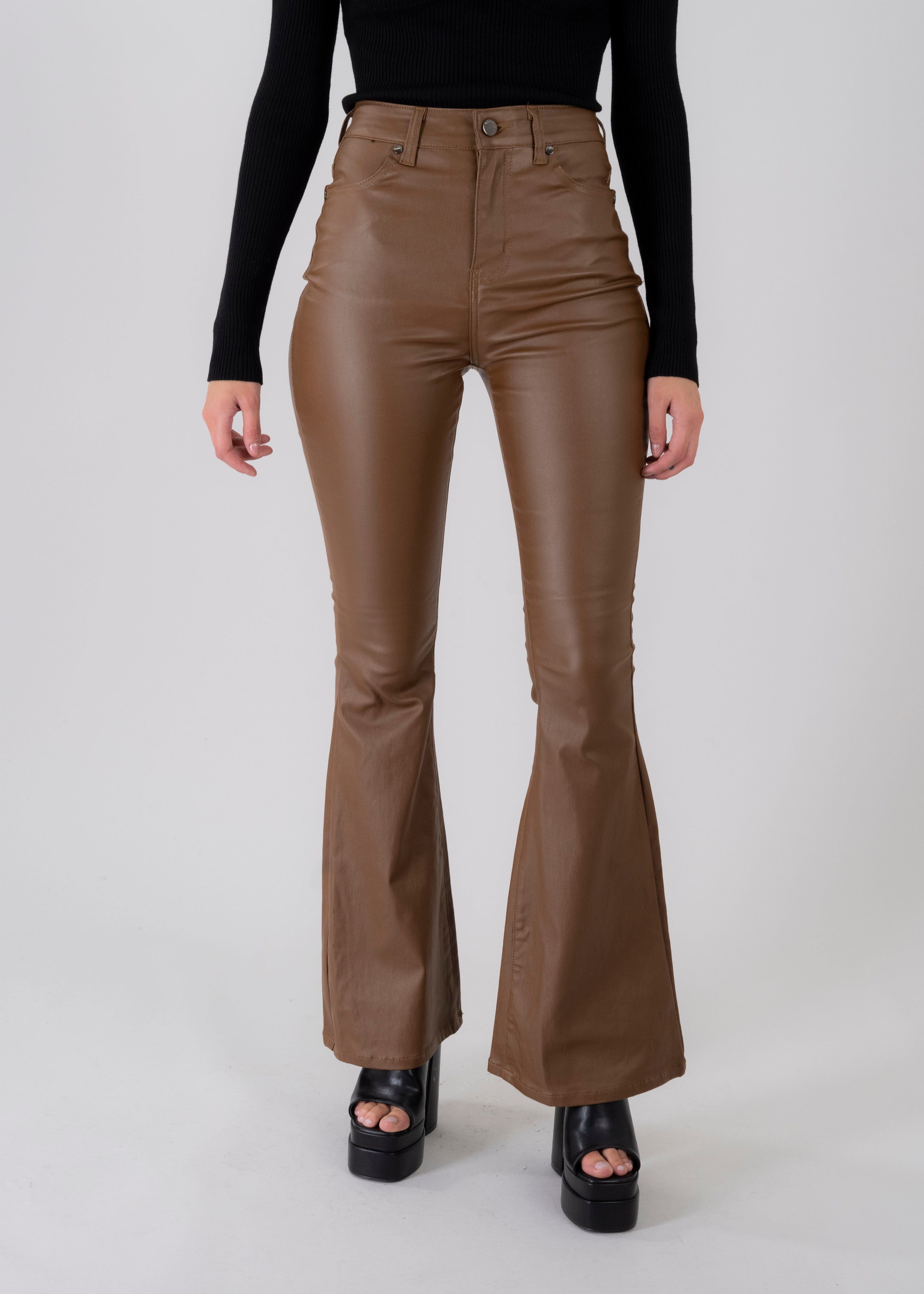 Pantalón flared efecto piel sold by Shasa product image thumbnail 2