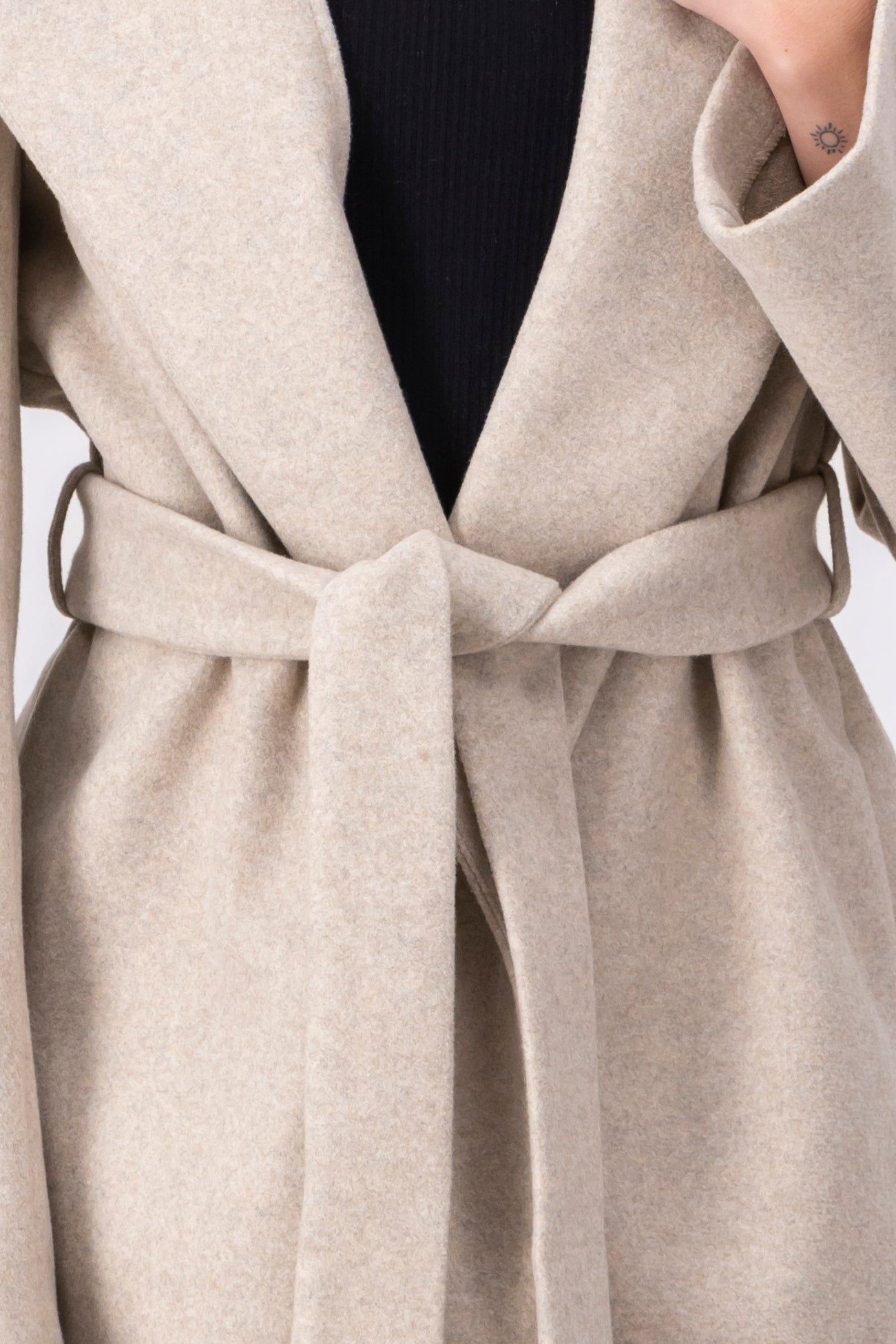 Abrigo liso gorro sold by Shasa product image thumbnail 5