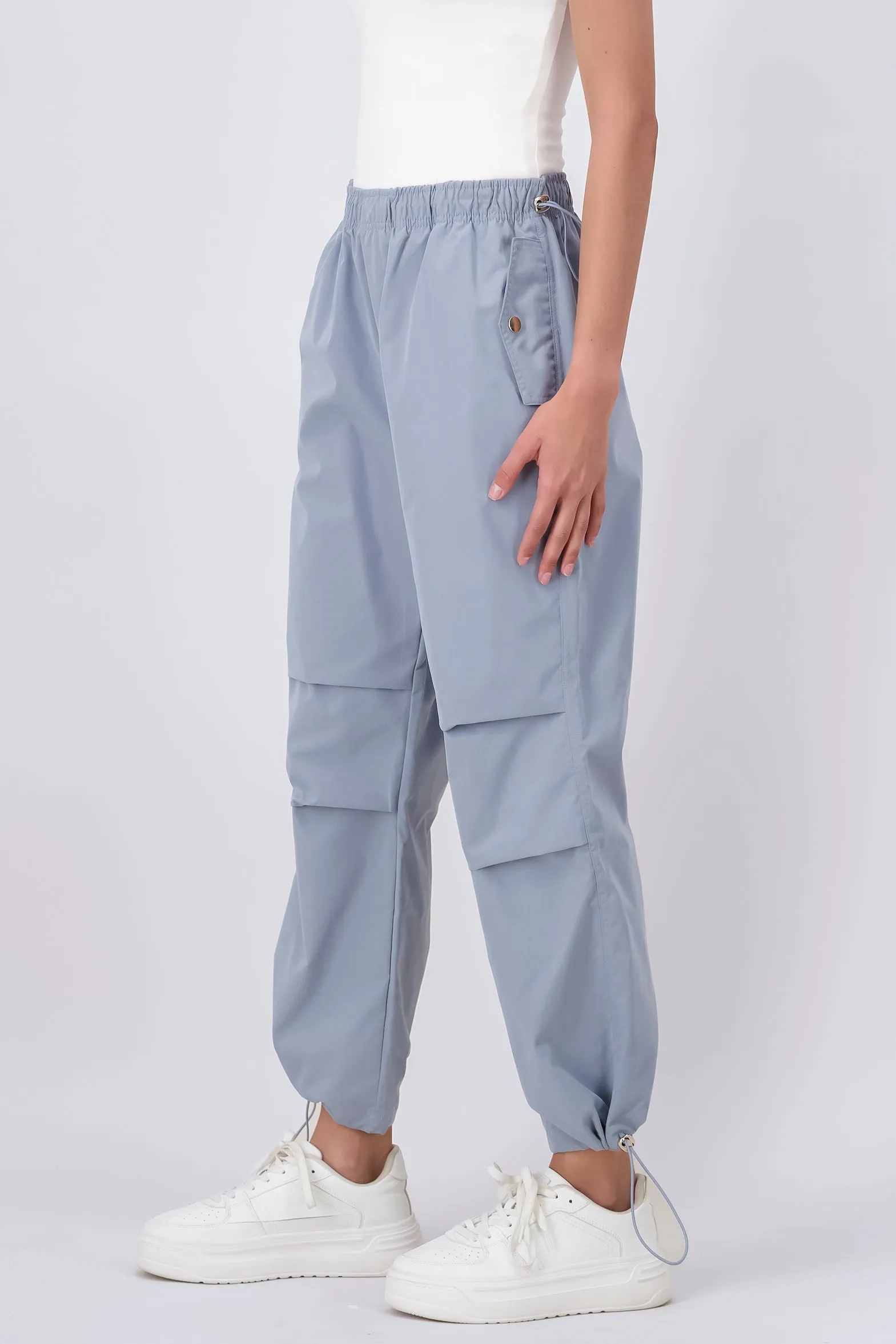 Pantalón parachute cintura elástica sold by Shasa product image thumbnail 3