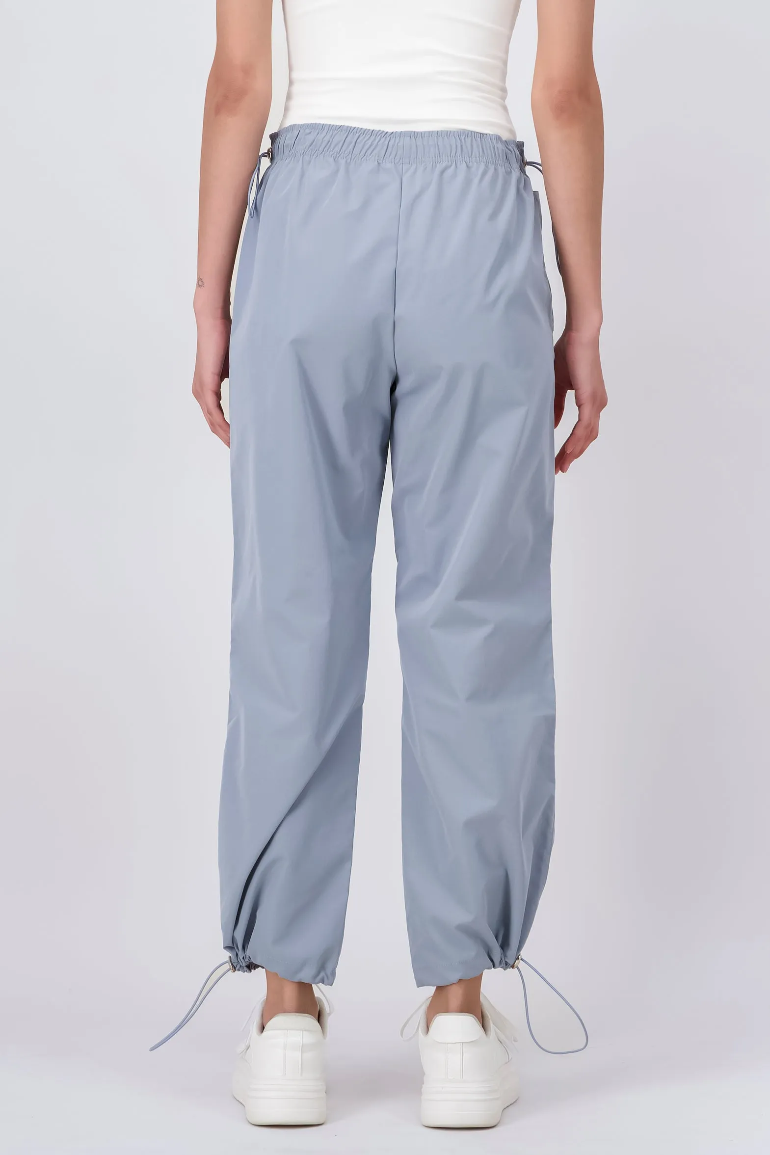 Pantalón parachute cintura elástica sold by Shasa product image thumbnail 4