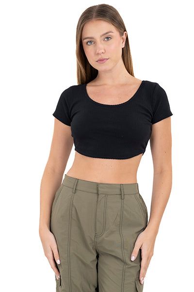 Top crop liso manga corta sold by Shasa product image thumbnail 2