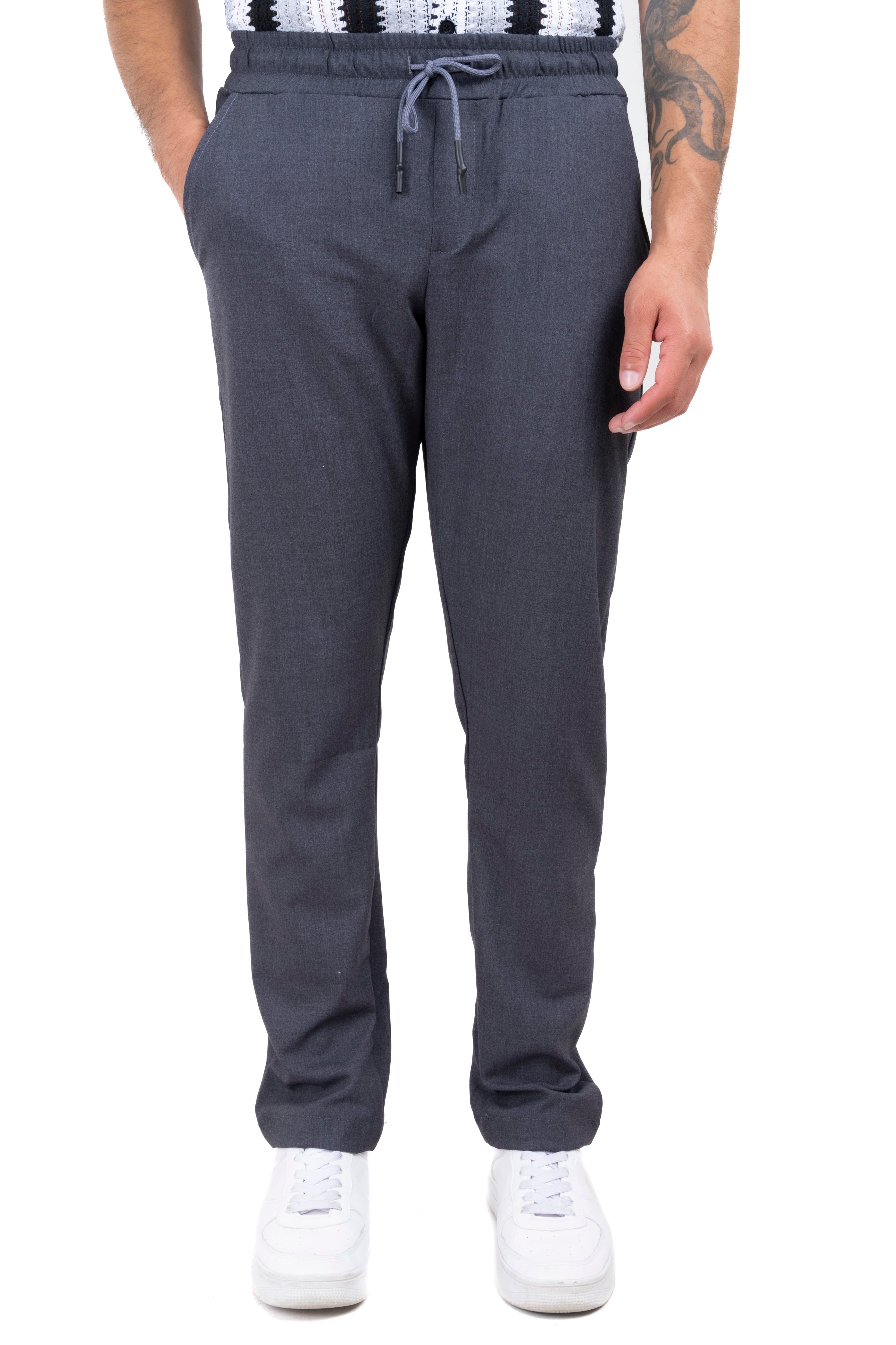 Pantalón jogger sastre liso sold by Shasa