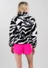 Chamarra sherpa animal print sold by Shasa