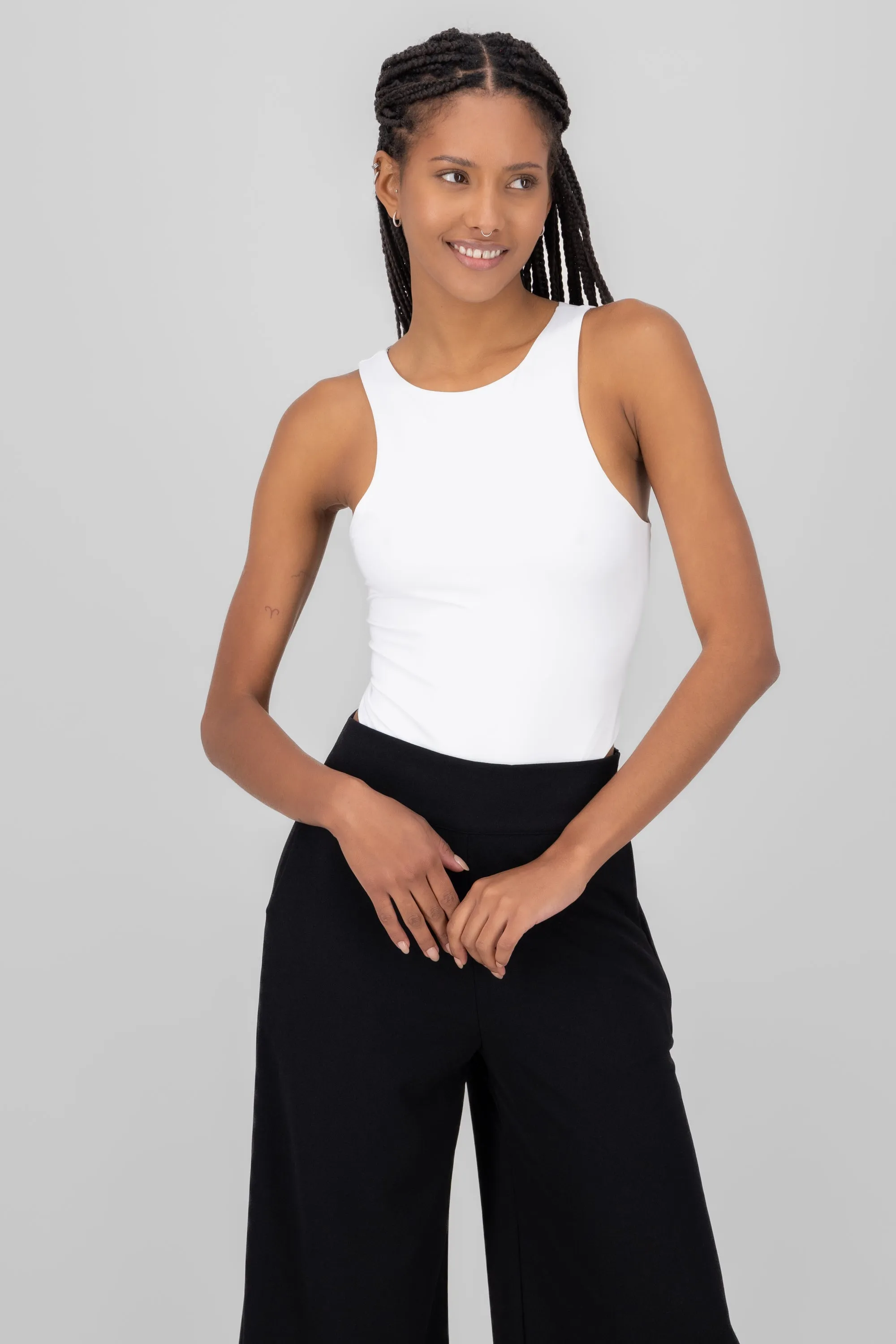 Bodysuit liso doble tela Hypsters sold by Shasa product image thumbnail 2