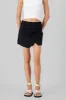 Falda short corte asimetrico pret ancha hypsters sold by Shasa