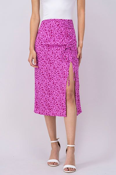 Falda midi animal print abertura sold by Shasa product image thumbnail 2