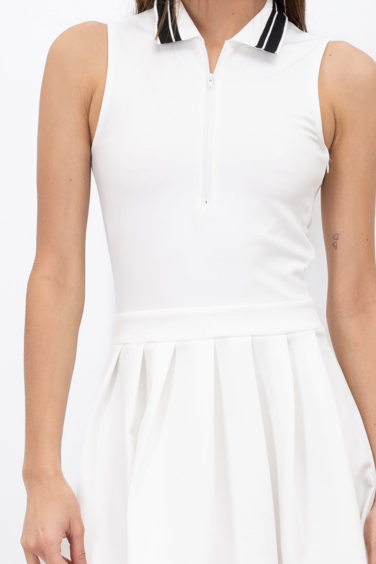 Vestido Cuello Polo Falda Tablas sold by Shasa product image thumbnail 5