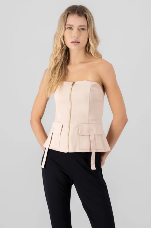 Top strapless cargo liso sold by Shasa