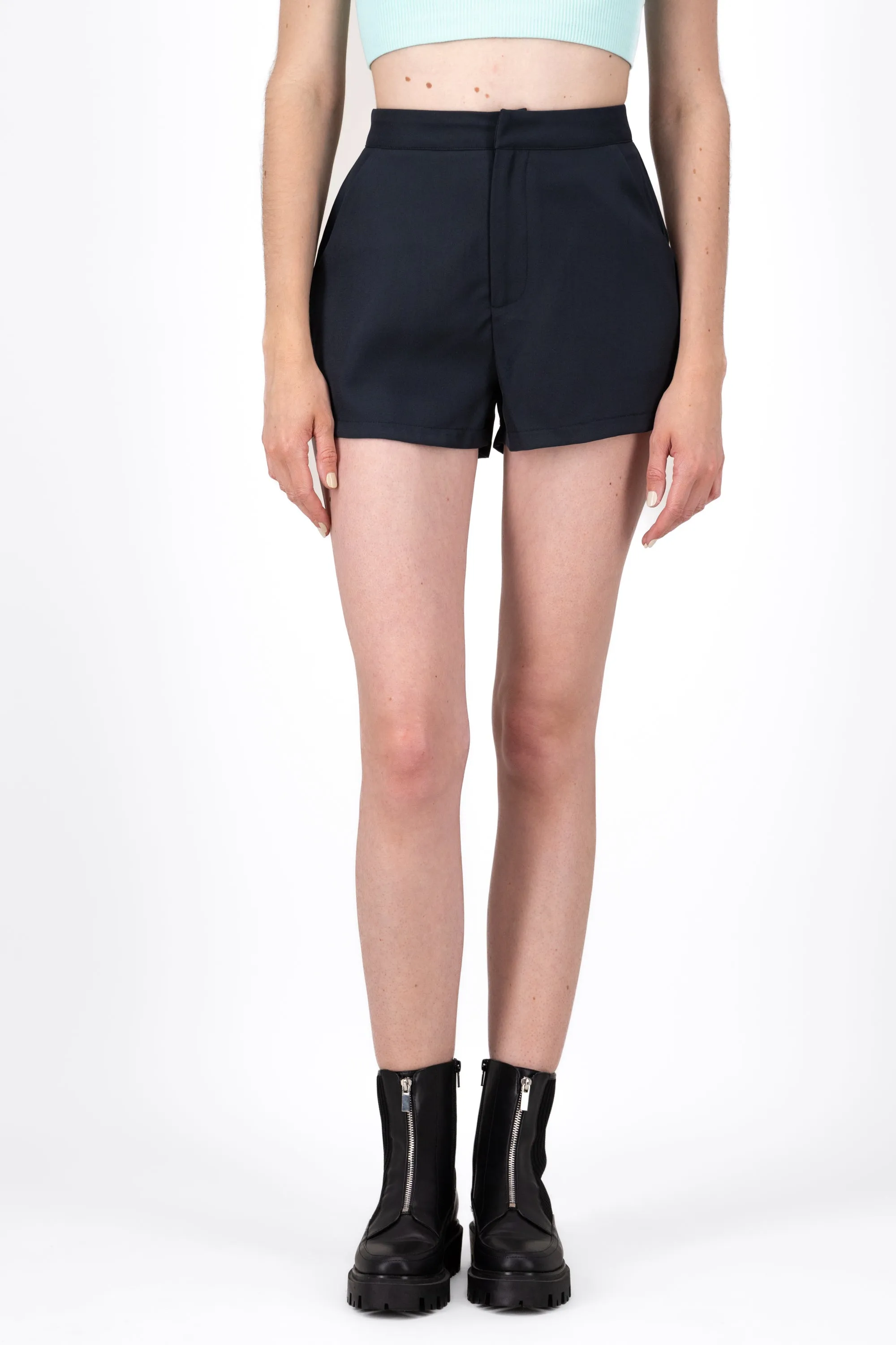 Short Liso Bolsas sold by Shasa product image thumbnail 2