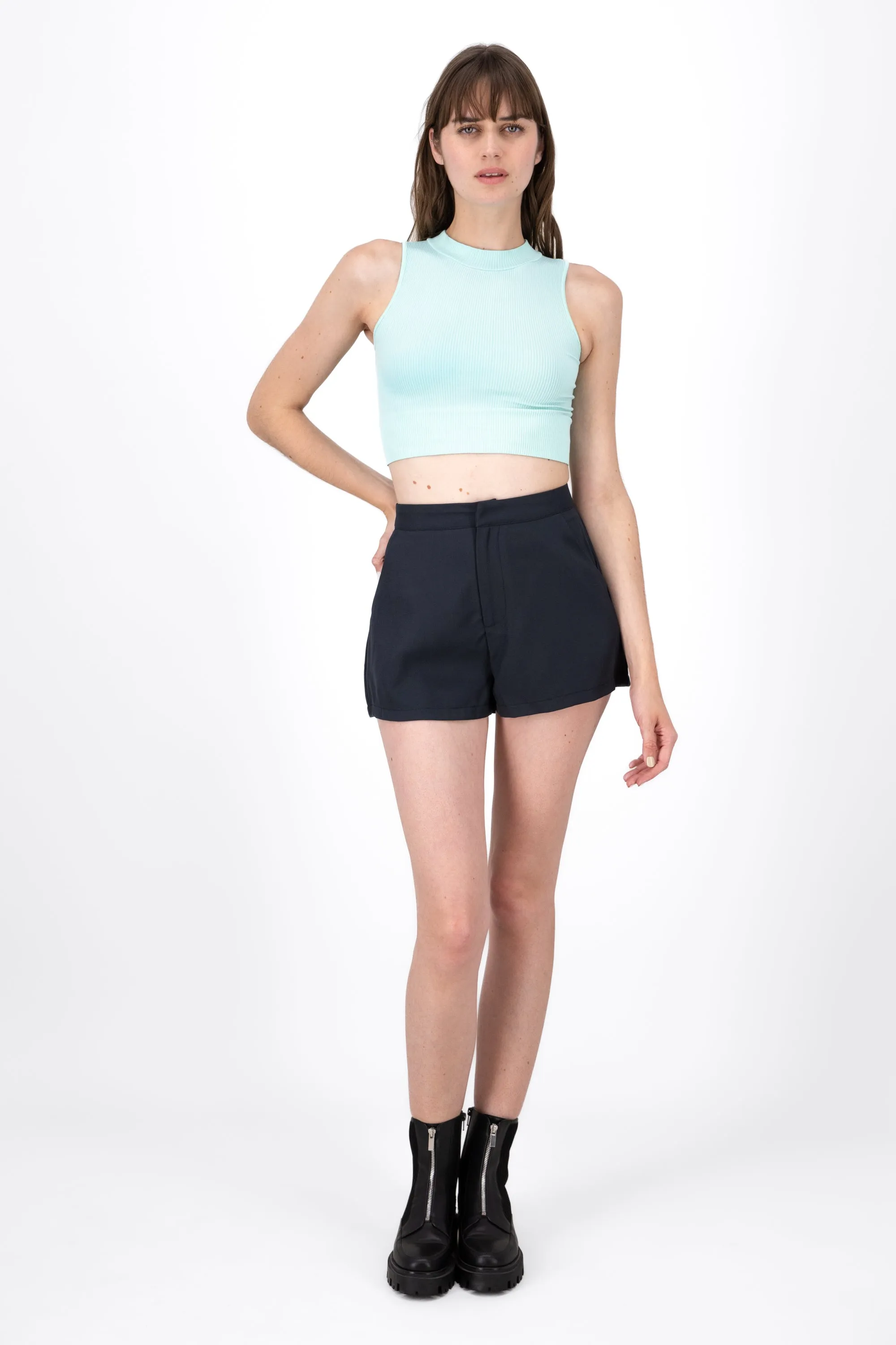 Short Liso Bolsas sold by Shasa