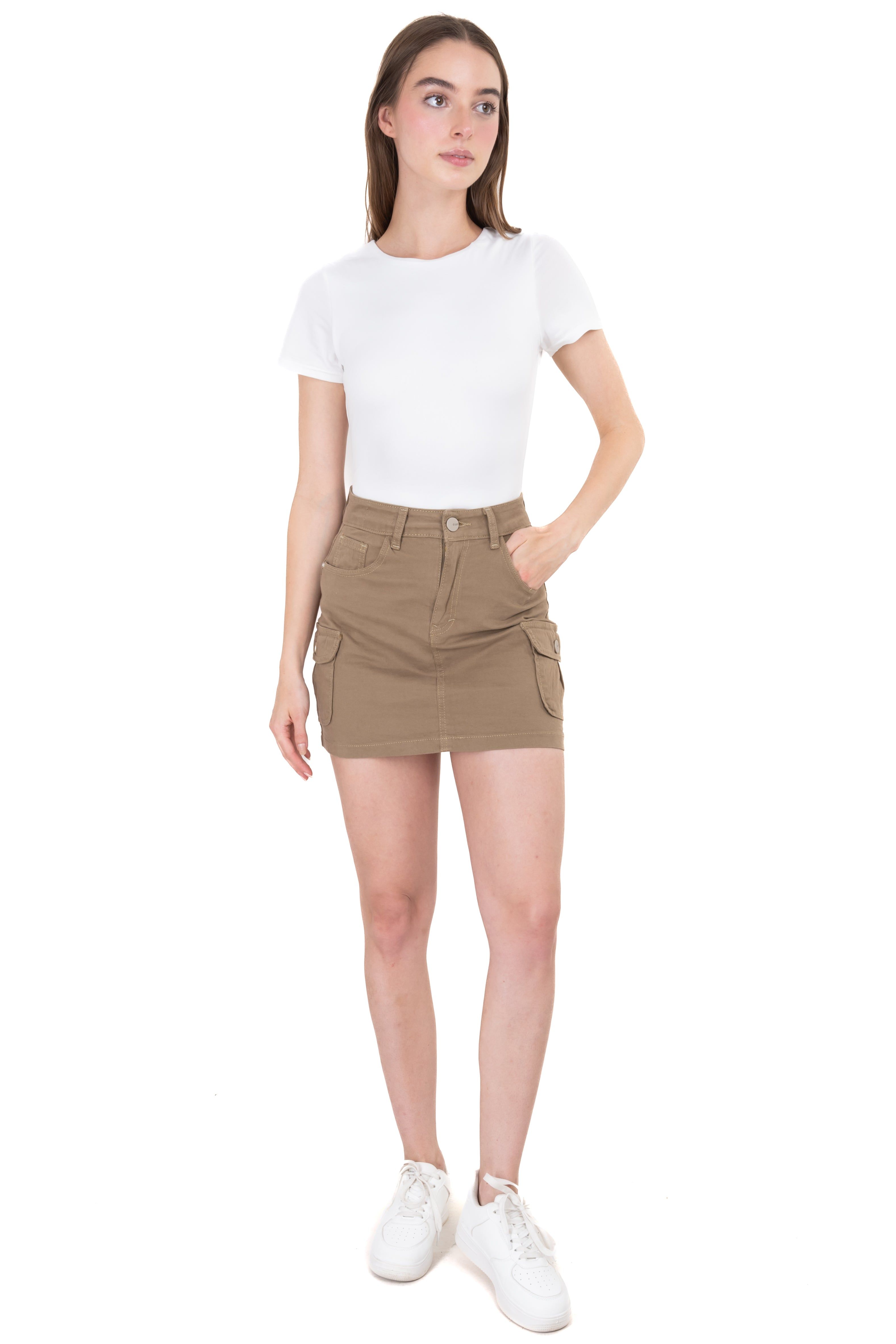 Falda mini cargo recta sold by Shasa product image thumbnail 2