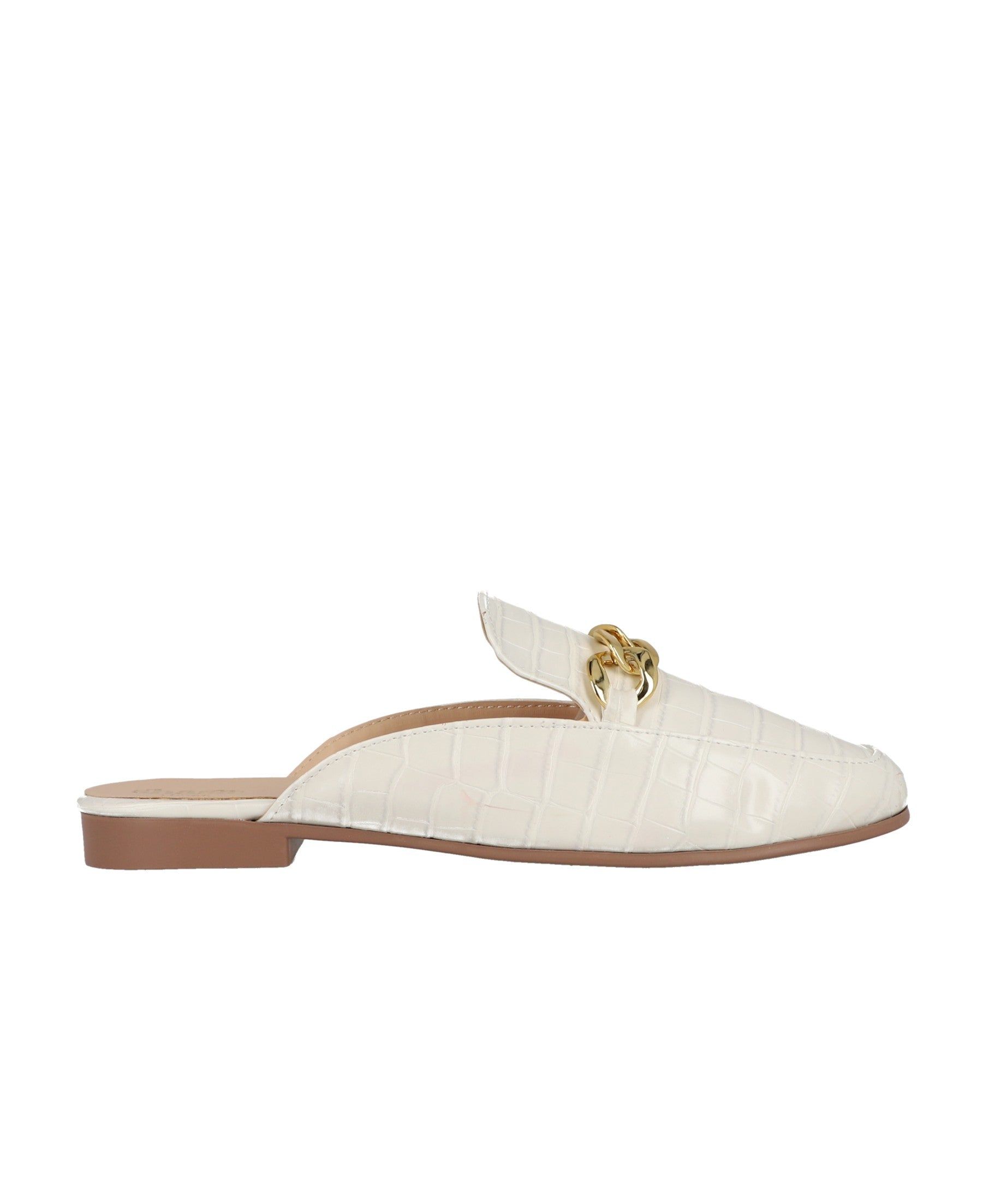 Loafers Mula Efecto Piel Cadena sold by Shasa