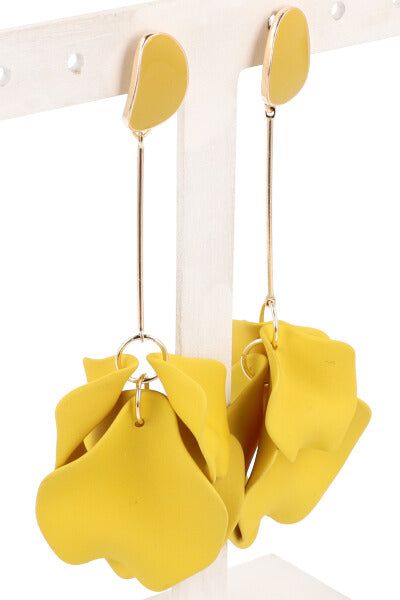 Aretes largos flores sold by Shasa product image thumbnail 2