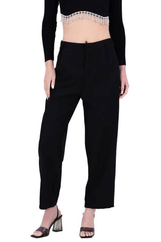 Pantalón recto pinzas sold by Shasa