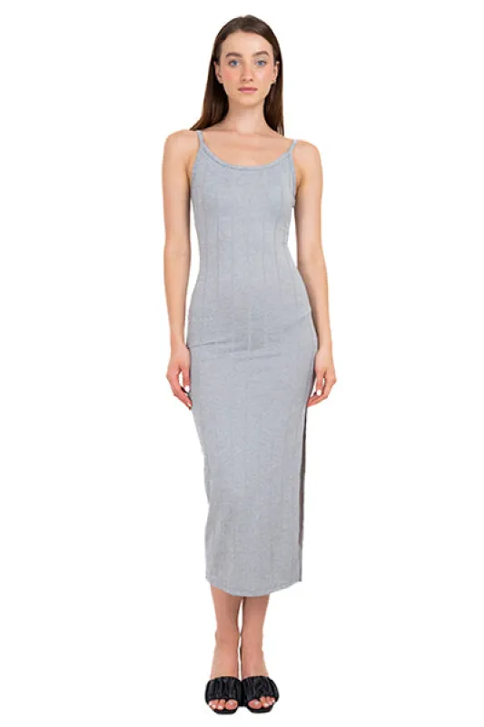 Vestido Midi Acanalado Abertura sold by Shasa