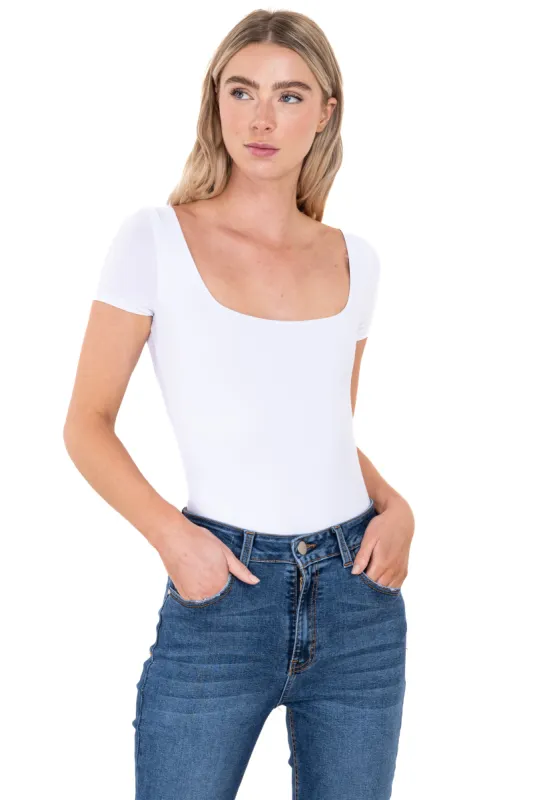 Bodysuit manca corta escote cuadrado sold by Shasa