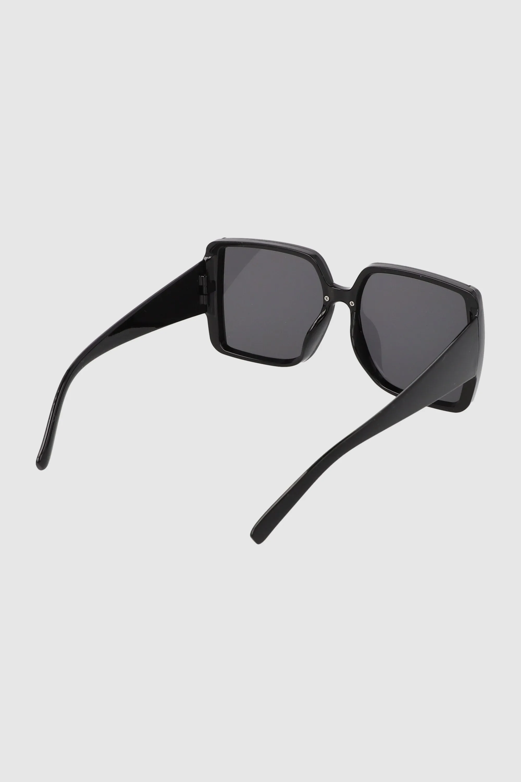 Lentes oversize cuado sold by Shasa product image thumbnail 4